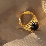 Load image into Gallery viewer, ONYX ΑΤΣΑΛΙΝΟ ΔΑΧΤΥΛΙΔΙ ΜΕ ΜΑΥΡΟ ΟΝΥΧΑ BESCR0020