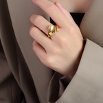 Load image into Gallery viewer, CURVE ΑΤΣΑΛΙΝΟ ΔΑΧΤΥΛΙΔΙ BESCR0021