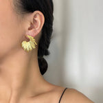 Load image into Gallery viewer, FEATHER ΑΤΣΑΛΙΝΑ ΣΚΟΥΛΑΡΙΚΙΑ BESCE0237