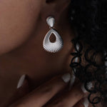 Load image into Gallery viewer, DIVA ΑΤΣΑΛΙΝΑ ΣΚΟΥΛΑΡΙΚΙΑ BESCE0250