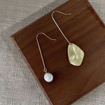 Load image into Gallery viewer, DIFFERENT ΣΚΟΥΛΑΡΙΚΙΑ ΟΡΕΙΧΑΛΚΟΥ BESCE0158