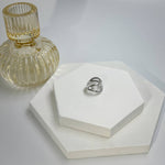 Load image into Gallery viewer, EAR CUFF PEARL ΣΚΟΥΛΑΡΙΚΙ ΟΡΕΙΧΑΛΚΟΥ BESCE0221