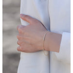 Load image into Gallery viewer, CHIC ΑΣΗΜΕΝΙΟ ΒΡΑΧΙΟΛΙ ΧΕΡΙΟΥ BESCH0038