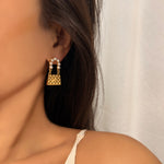 Load image into Gallery viewer, ΑΤΣΑΛΙΝΑ ΣΚΟΥΛΑΡΙΚΙΑ BESCE1101