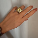 Load image into Gallery viewer, ΑΤΣΑΛΙΝΟ ΔΑΧΤΥΛΙΔΙ BESCR0206