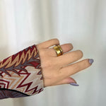 Load image into Gallery viewer, ΑΤΣΑΛΙΝΟ ΔΑΧΤΥΛΙΔΙ BESCR0098