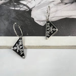 Load image into Gallery viewer, ΑΤΣΑΛΙΝΑ ΣΚΟΥΛΑΡΙΚΙΑ BESCE0562