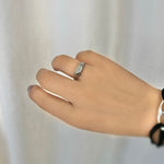 Load image into Gallery viewer, ΑΤΣΑΛΙΝΟ ΔΑΧΤΥΛΙΔΙ BESCR0107