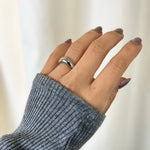 Load image into Gallery viewer, ΑΣΗΜΕΝΙΟ ΔΑΧΤΥΛΙΔΙ BESCR0110