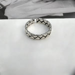 Load image into Gallery viewer, ΑΣΗΜΕΝΙΟ ΔΑΧΤΥΛΙΔΙ BESCR0112