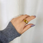 Load image into Gallery viewer, ΑΤΣΑΛΙΝΟ ΔΑΧΤΥΛΙΔΙ BESCR0113