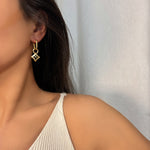 Load image into Gallery viewer, ΑΤΣΑΛΙΝΑ ΣΚΟΥΛΑΡΙΚΙΑ BESCE0672