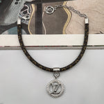 Load image into Gallery viewer, ΑΤΣΑΛΙΝΟ ΒΡΑΧΙΟΛΙ ΧΕΡΙΟΥ BESCH0222