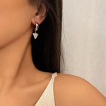 Load image into Gallery viewer, ΑΤΣΑΛΙΝΑ ΣΚΟΥΛΑΡΙΚΙΑ BESCE0797