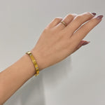 Load image into Gallery viewer, ΑΤΣΑΛΙΝΟ ΒΡΑΧΙΟΛΙ ΧΕΡΙΟΥ BESCH0261