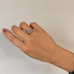 Load image into Gallery viewer, ΑΤΣΑΛΙΝΟ ΔΑΧΤΥΛΙΔΙ BESCR0169