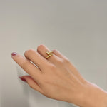 Load image into Gallery viewer, ΑΤΣΑΛΙΝΟ ΔΑΧΤΥΛΙΔΙ BESCR0173