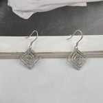 Load image into Gallery viewer, ΑΣΗΜΕΝΙΑ ΣΚΟΥΛΑΡΙΚΙΑ BESCE0416