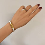 Load image into Gallery viewer, ΑΤΣΑΛΙΝΟ ΒΡΑΧΙΟΛΙ ΧΕΡΙΟΥ BESCH0275