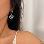 Load image into Gallery viewer, ΑΤΣΑΛΙΝΑ ΣΚΟΥΛΑΡΙΚΙΑ BESCE0884