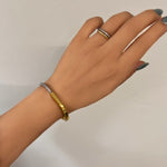 Load image into Gallery viewer, ΑΤΣΑΛΙΝΟ ΒΡΑΧΙΟΛΙ ΧΕΡΙΟΥ BESCH0282