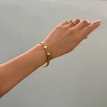 Load image into Gallery viewer, ΑΤΣΑΛΙΝΟ ΒΡΑΧΙΟΛΙ ΧΕΡΙΟΥ BESCH0110