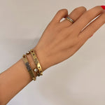 Load image into Gallery viewer, ΑΤΣΑΛΙΝΟ ΒΡΑΧΙΟΛΙ ΧΕΡΙΟΥ BESCH0292