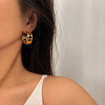 Load image into Gallery viewer, ΑΤΣΑΛΙΝΑ ΣΚΟΥΛΑΡΙΚΙΑ BESCE0929