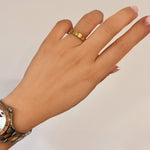 Load image into Gallery viewer, ΑΤΣΑΛΙΝΟ ΔΑΧΤΥΛΙΔΙ BESCR0183