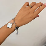 Load image into Gallery viewer, ΑΤΣΑΛΙΝΟ ΒΡΑΧΙΟΛΙ ΧΕΡΙΟΥ BESCH0324