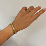 Load image into Gallery viewer, ΑΤΣΑΛΙΝΟ ΒΡΑΧΙΟΛΙ ΧΕΡΙΟΥ BESCH0341