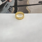 Load image into Gallery viewer, ΑΤΣΑΛΙΝΟ ΔΑΧΤΥΛΙΔΙ BESCR0196