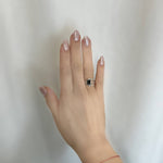 Load image into Gallery viewer, ΑΣΗΜΕΝΙΟ ΔΑΧΤΥΛΙΔΙ BESCR0055