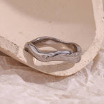 Load image into Gallery viewer, ΑΤΣΑΛΙΝΟ ΔΑΧΤΥΛΙΔΙ BESCR0059