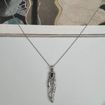 Load image into Gallery viewer, BLACK FEATHER ΑΣΗΜΕΝΙΟ ΚΟΛΙΕ BESCL0151