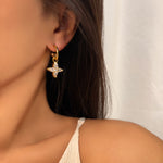 Load image into Gallery viewer, ΑΤΣΑΛΙΝΑ ΣΚΟΥΛΑΡΙΚΙΑ BESCE1103
