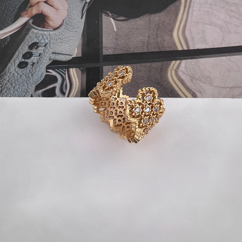 ΑΤΣΑΛΙΝΟ ΔΑΧΤΥΛΙΔΙ BESCR0201