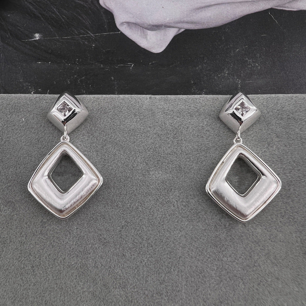 ΑΤΣΑΛΙΝΑ ΣΚΟΥΛΑΡΙΚΙΑ BESCE1157