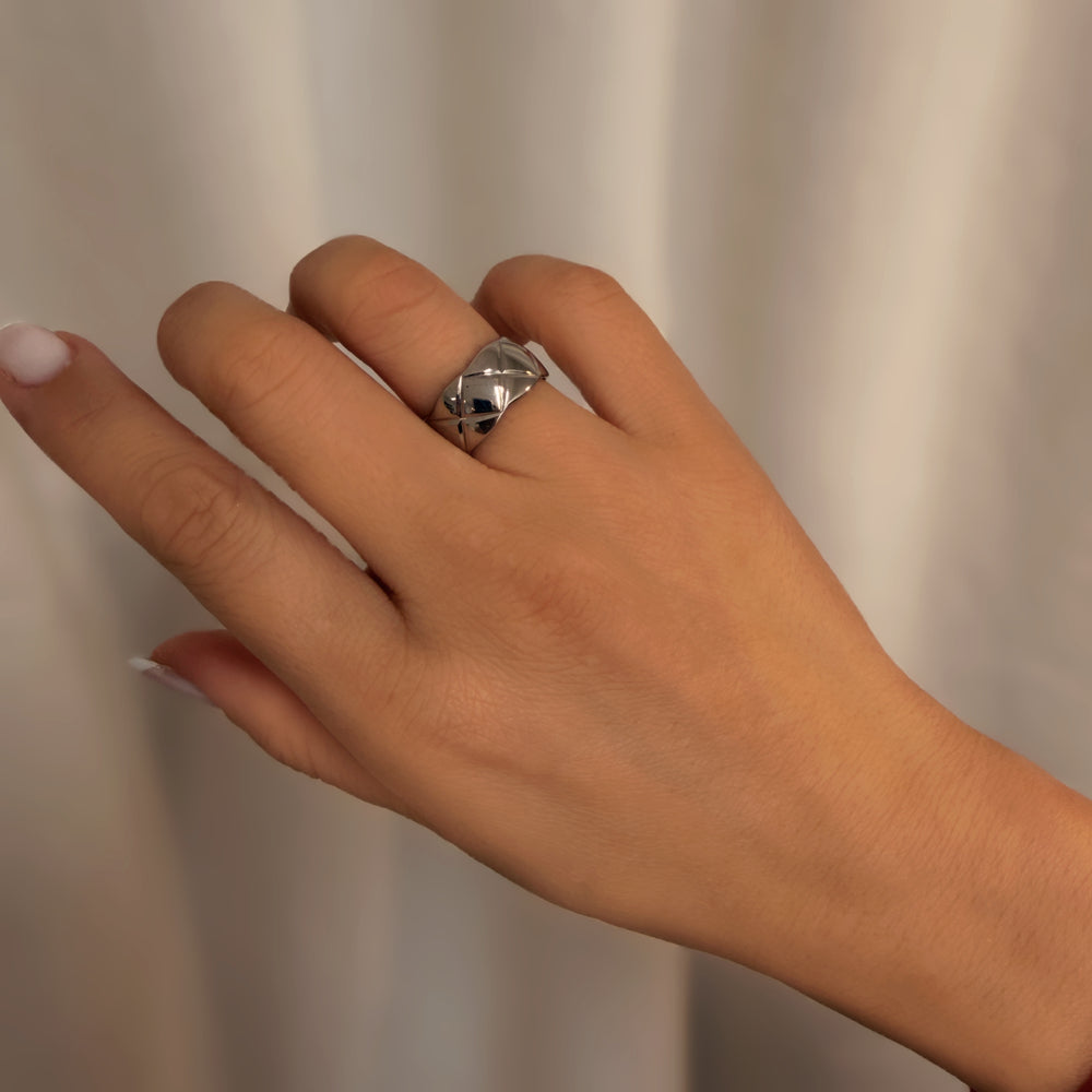 ΑΤΣΑΛΙΝΟ ΔΑΧΤΥΛΙΔΙ BESCR0211