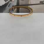 Load image into Gallery viewer, ΑΤΣΑΛΙΝΟ ΒΡΑΧΙΟΛΙ ΧΕΡΙΟΥ BESCH0285
