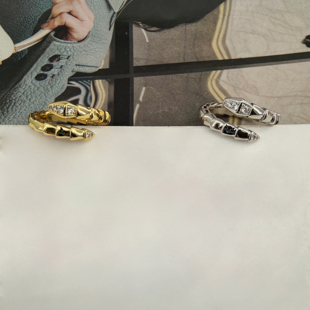 ΑΤΣΑΛΙΝΟ ΔΑΧΤΥΛΙΔΙ BESCR0223