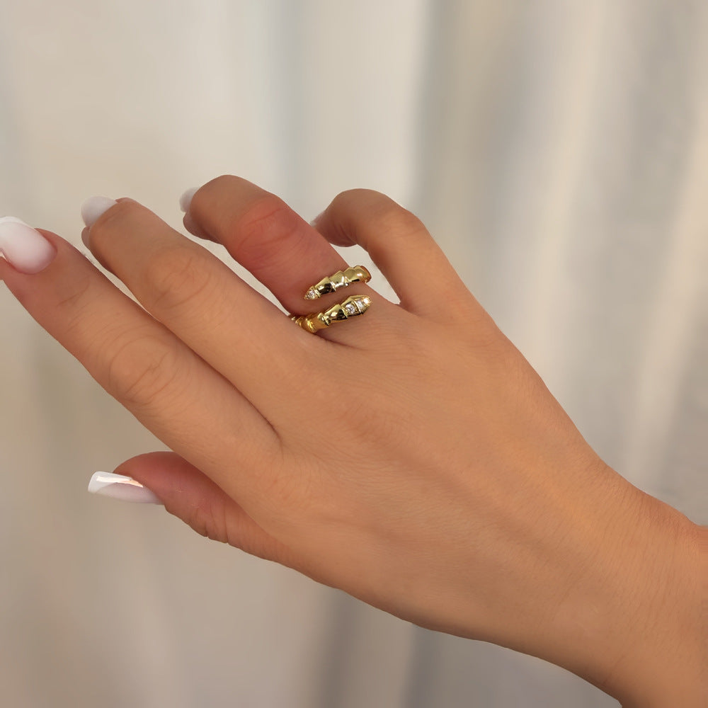 ΑΤΣΑΛΙΝΟ ΔΑΧΤΥΛΙΔΙ BESCR0223